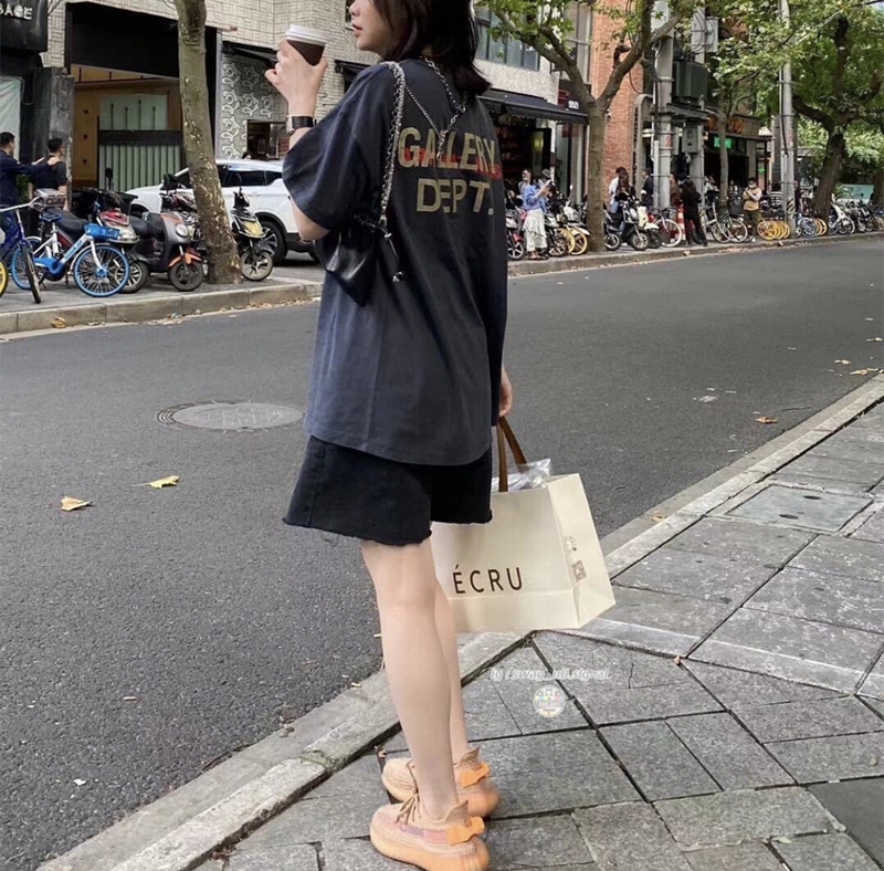 GALLERY DEPT New T-shirt D13