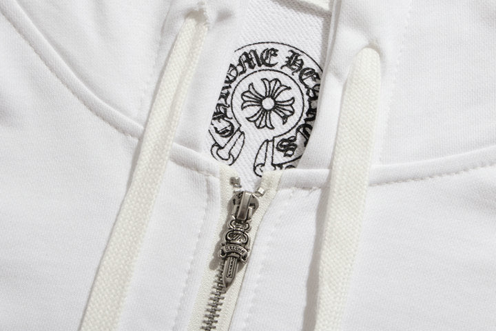 Nouveau sweat zippé 5008 2025